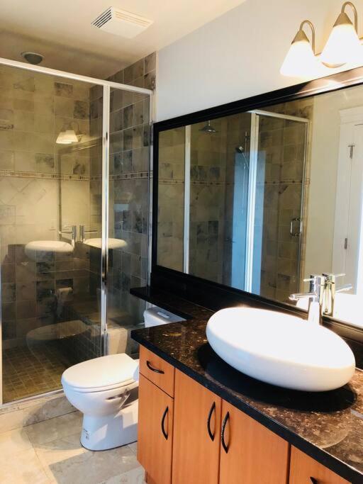Saanichton Waterfront 2Br Suite With Superb Views Εξωτερικό φωτογραφία