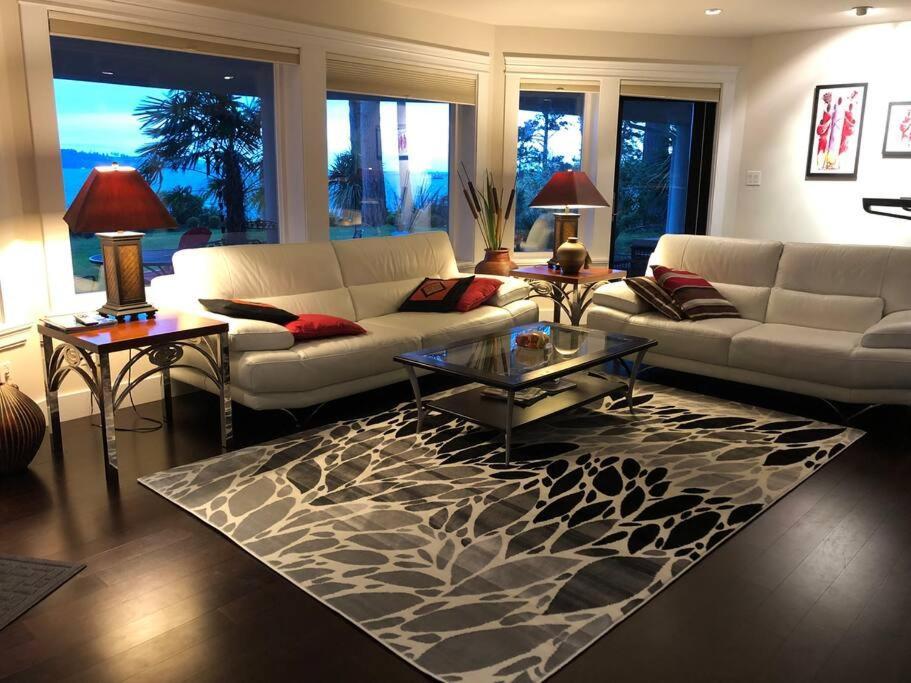 Saanichton Waterfront 2Br Suite With Superb Views Εξωτερικό φωτογραφία